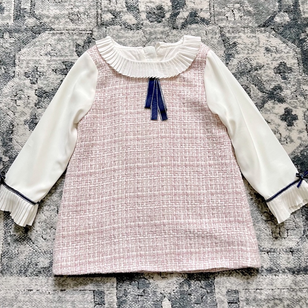 Lovely dress  4T